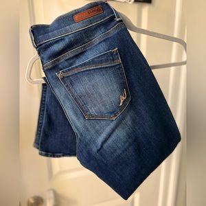 EXPRESS Jeans • Mia • Mid-Rise • Barely Boot • BARELY WORN • Size 8 Regular